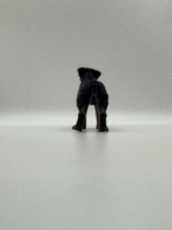 Rottweiler 3D Articulated Figurine – Powerful Solid Colour Dog Sculpture - Image 11