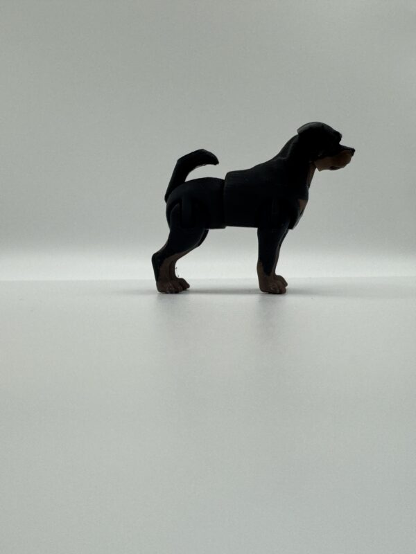 Rottweiler 3D Articulated Figurine – Powerful Solid Colour Dog Sculpture - Image 6