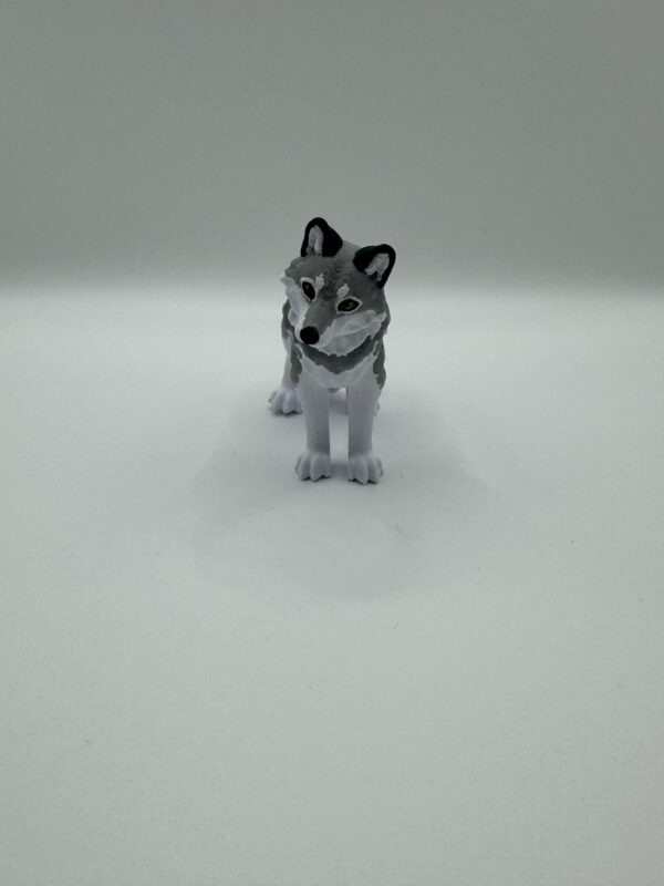 3D Wolf Figurine - Image 2