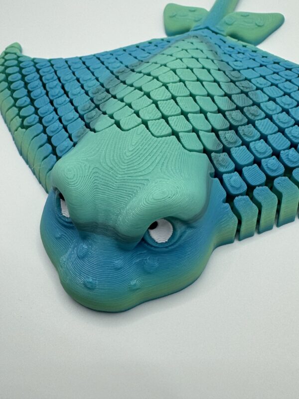 3D Articulated Stingray – Lifelike Ocean-Inspired Model - Image 2