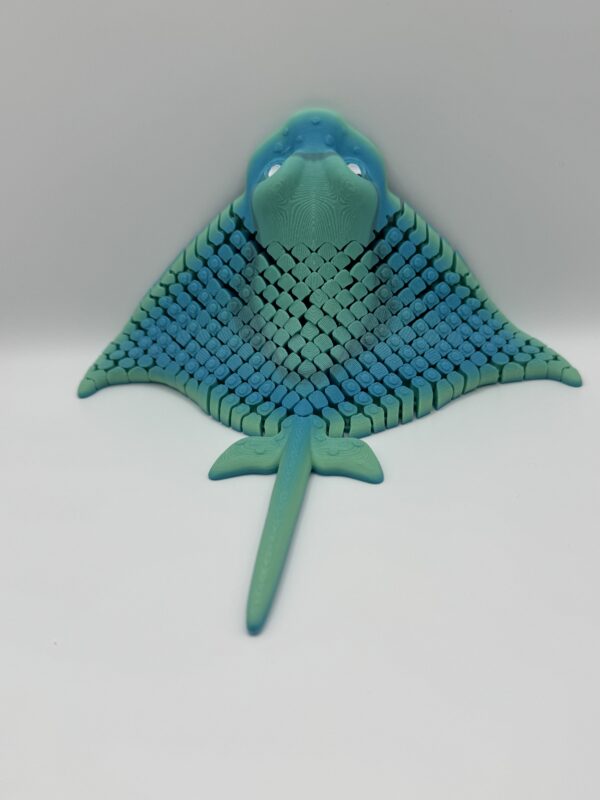 3D Articulated Stingray – Lifelike Ocean-Inspired Model - Image 8
