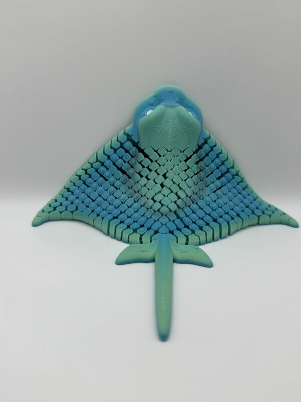 3D Articulated Stingray – Lifelike Ocean-Inspired Model - Image 9