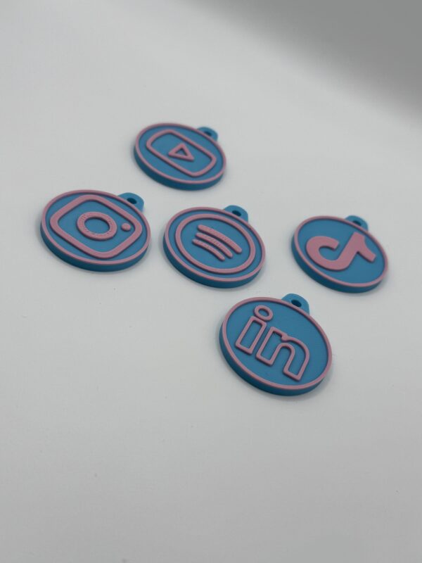 Personalised Social Media NFC Tag - Image 3